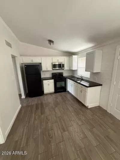 2BR Apartment for Rent in Phoenix, AZ