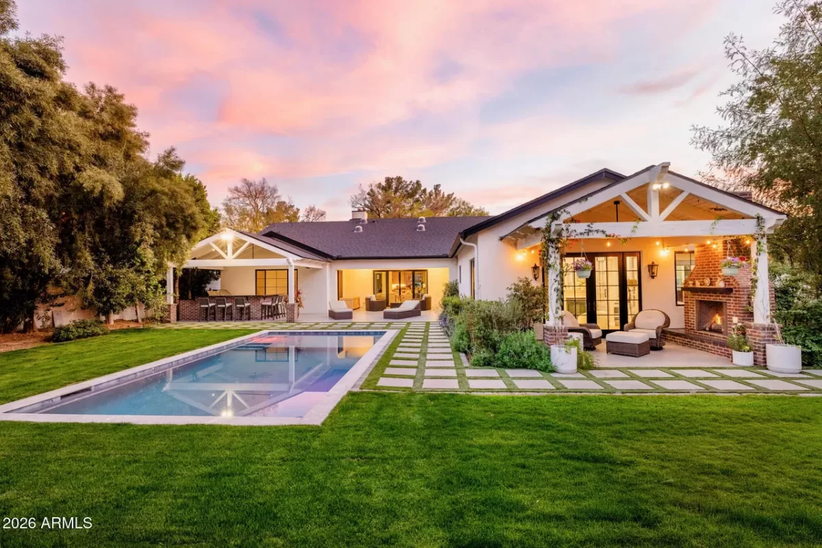 5BR House for Sale in Phoenix, AZ