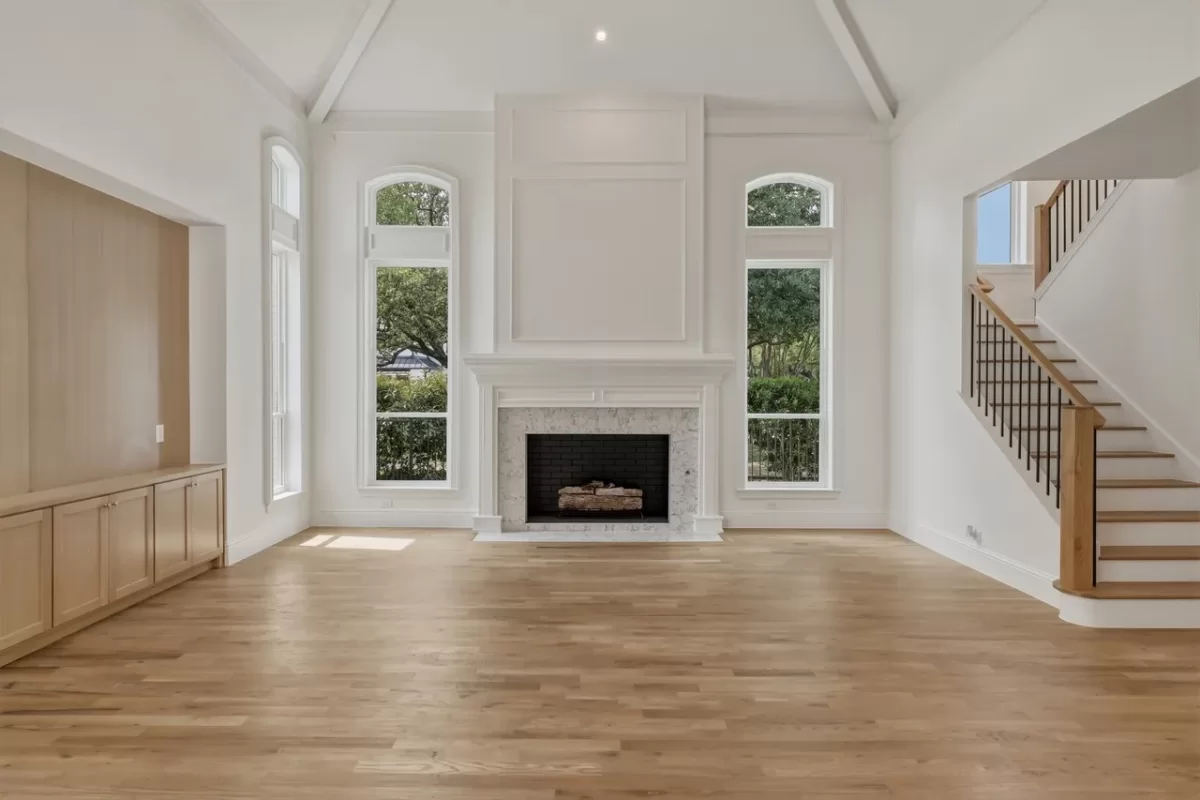 4BR House for Sale in Dallas, TX