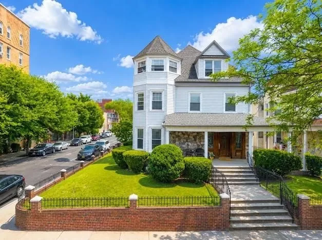 Land for Sale in Brooklyn, NY