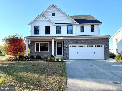 4BR House for Sale in Cheltenham, PA