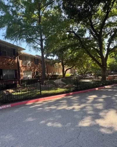 2BR Condo for Sale in Dallas, TX
