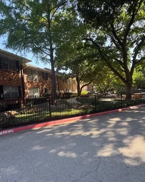 2BR Condo for Sale in Dallas, TX