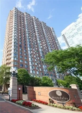 2BR Multi-Family for Rent in Jersey City, NJ