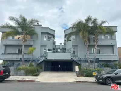 3BR Townhouse for Rent in Los Angeles, CA