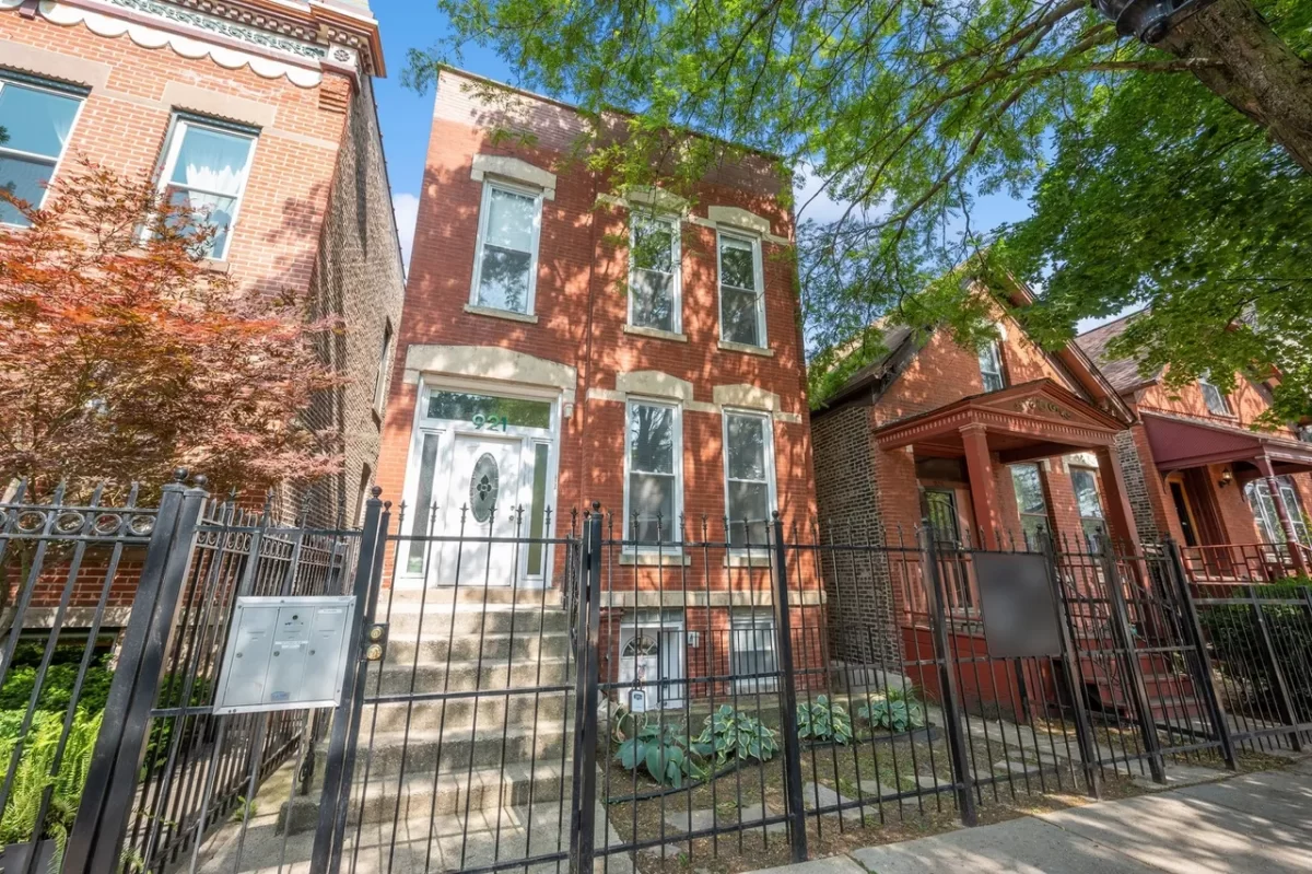 2BR Condo for Rent in Chicago, IL