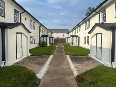 2BR Apartment for Rent in Houston, TX