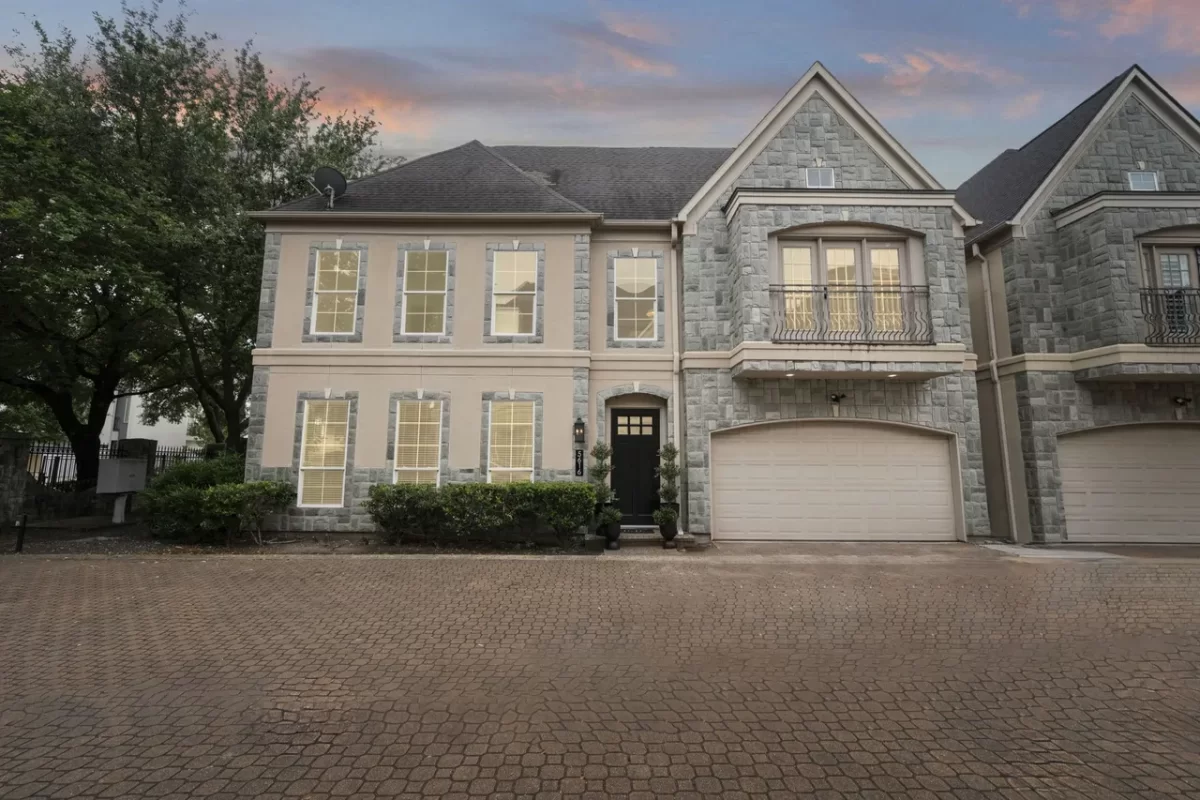 4BR House for Sale in Houston, TX