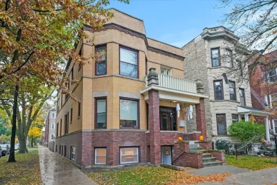 2BR Apartment for Rent in Chicago, IL