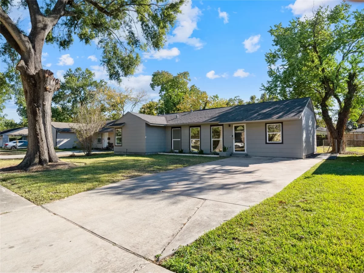 3BR House for Sale in Houston, TX