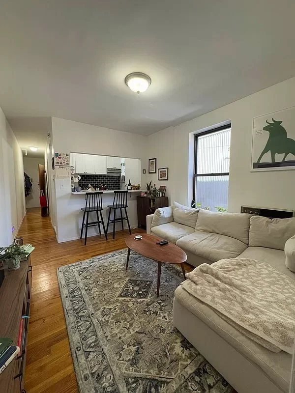 2BR House for Rent in New York, NY