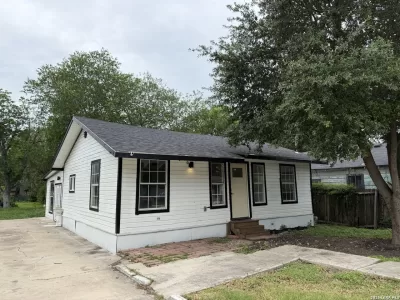 3BR House for Sale in San Antonio, TX