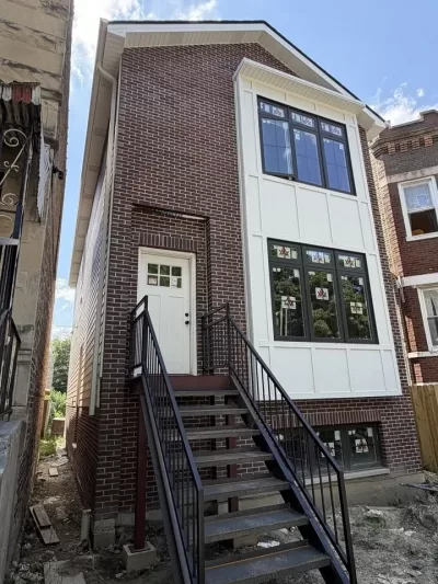 3BR House for Sale in Chicago, IL