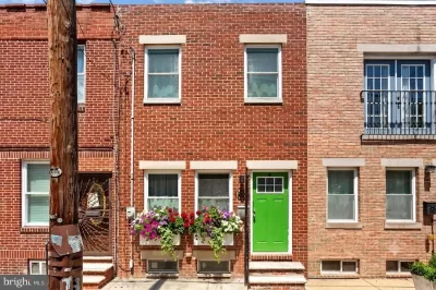 2BR Townhouse for Sale in Philadelphia, PA