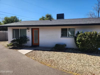 2BR Townhouse for Rent in Phoenix, AZ