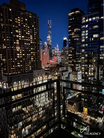 Condo for Sale in Manhattan, NY