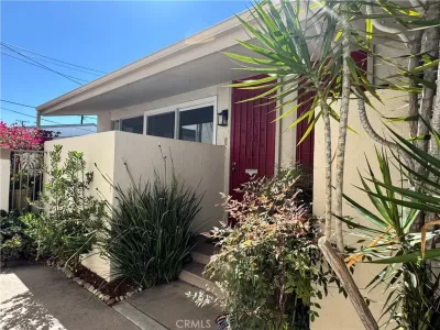 2BR Townhouse for Sale in Burbank, CA
