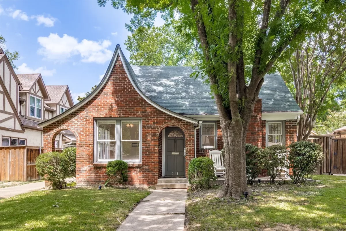 2BR House for Sale in Dallas, TX