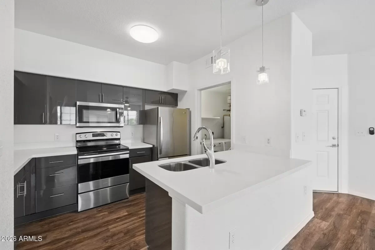 1BR Condo for Sale in Phoenix, AZ