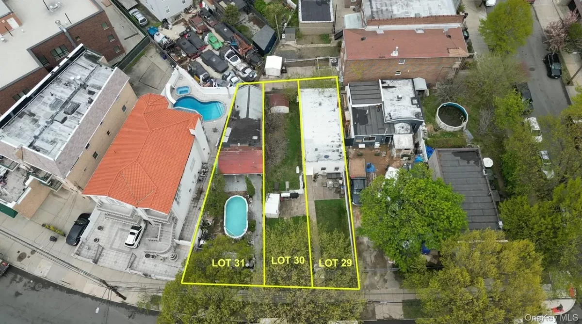 Land for Sale in Astoria, NY