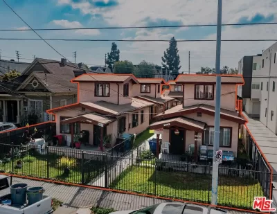 6BR Multi-Family for Sale in Los Angeles, CA