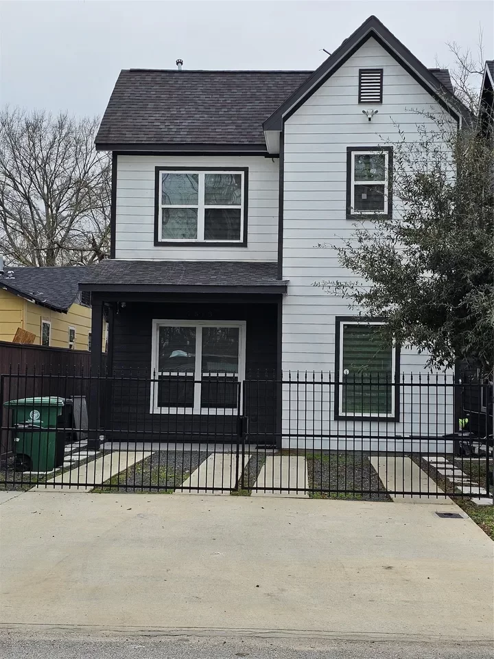 3BR House for Sale in Houston, TX
