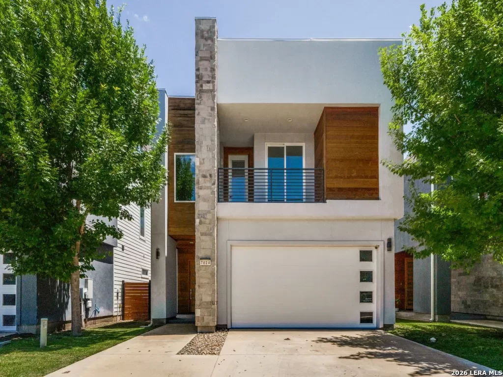 4BR House for Sale in San Antonio, TX