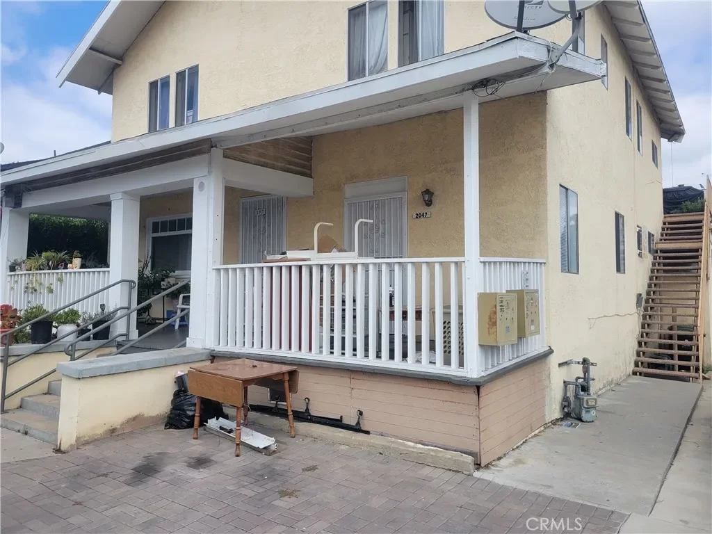 2BR House for Rent in Los Angeles, CA