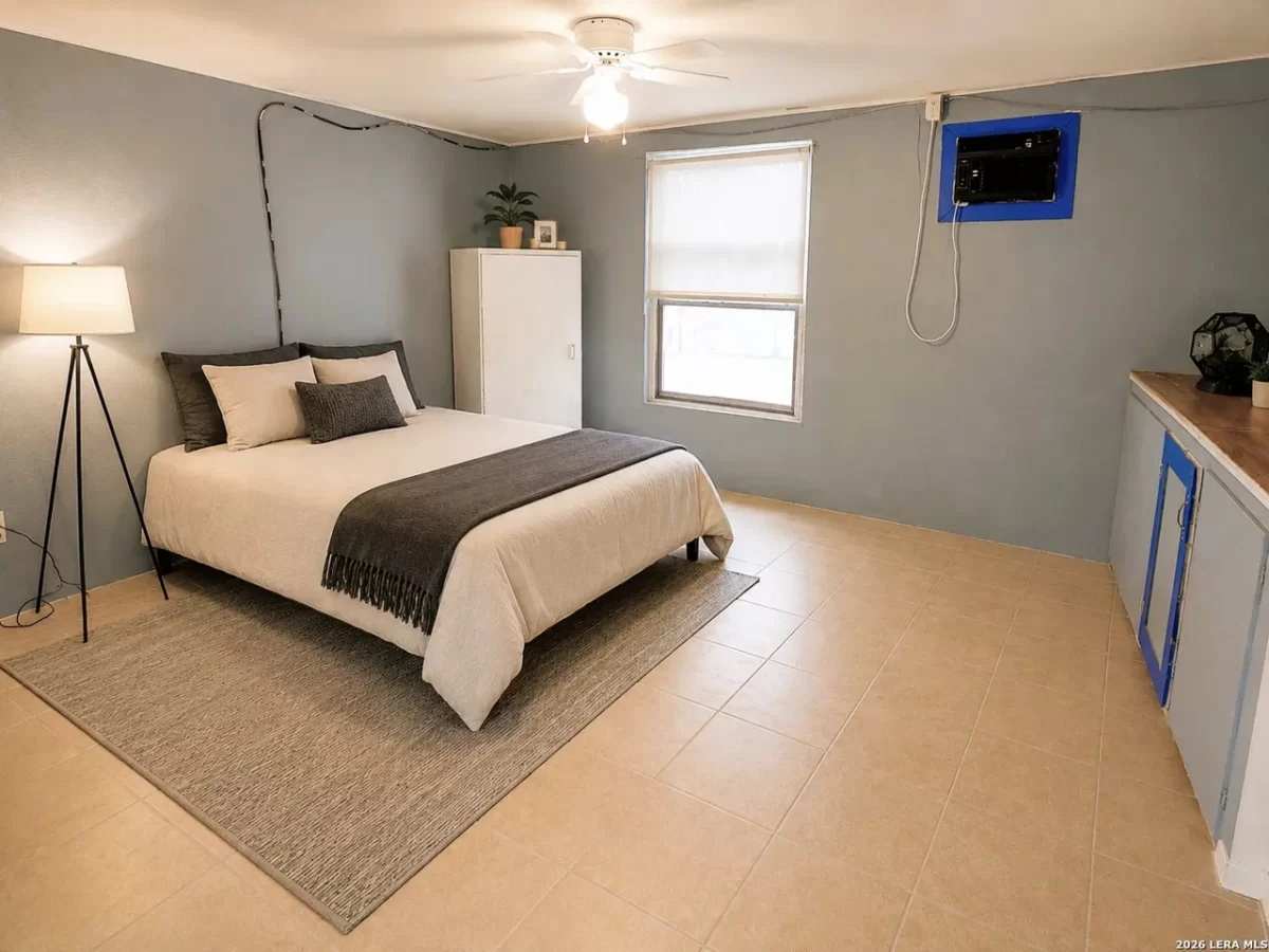1BR House for Rent in San Antonio, TX