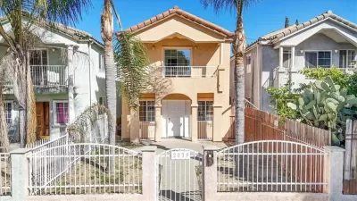 4BR House for Sale in Los Angeles, CA