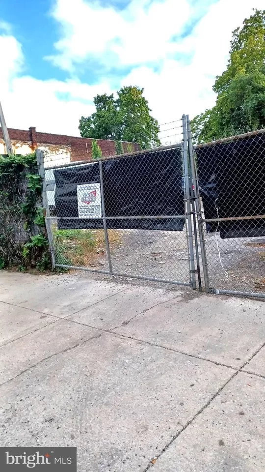 Land for Sale in Philadelphia, PA