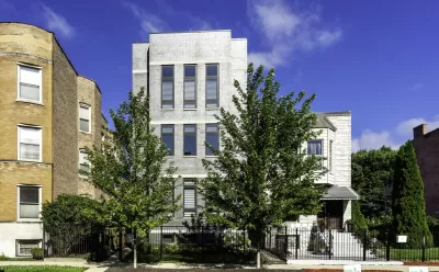 3BR Apartment for Rent in Chicago, IL