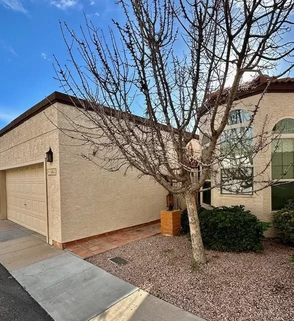 3BR Townhouse for Rent in Phoenix, AZ