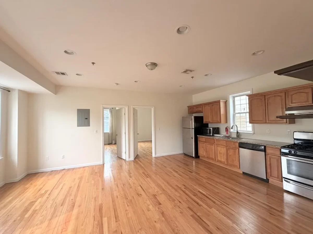 2BR Multi-Family for Rent in Bayonne, NJ