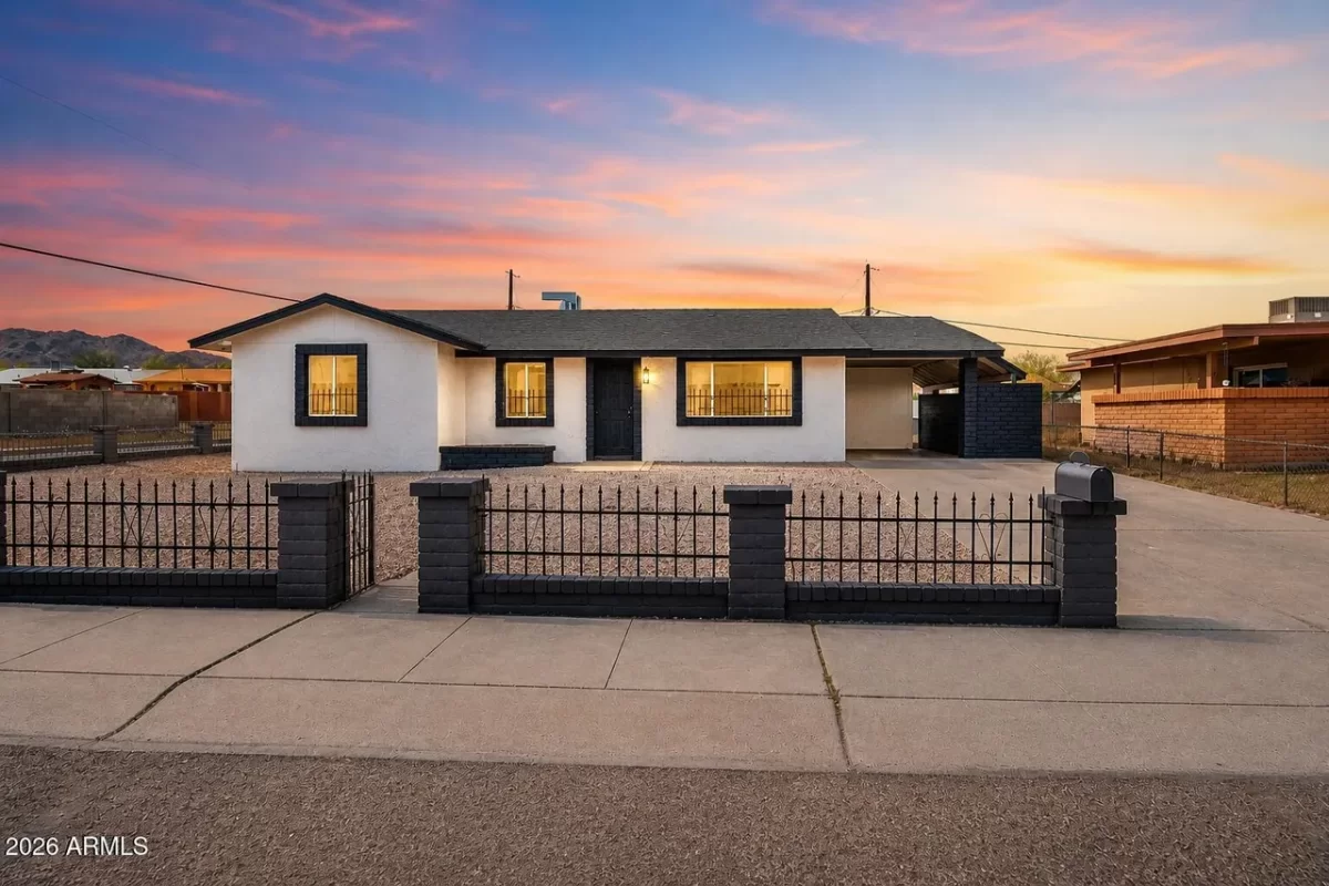 3BR House for Sale in Phoenix, AZ