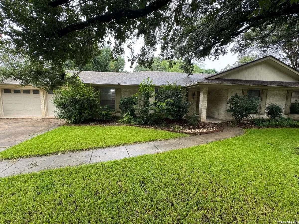 4BR House for Rent in Windcrest, TX