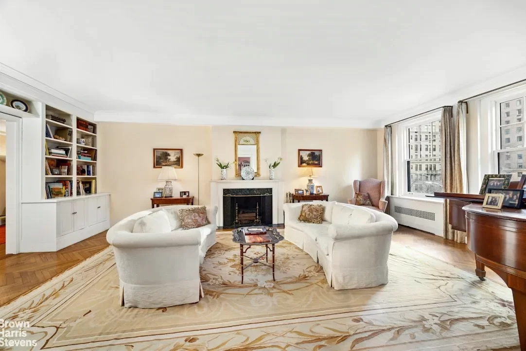 4BR Multi-Family for Sale in Manhattan, NY