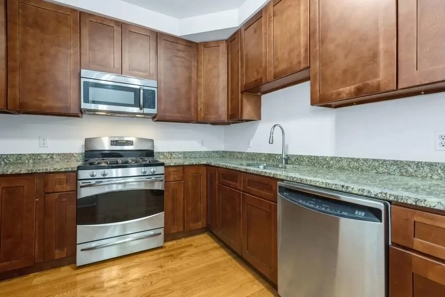 2BR Multi-Family for Rent in Union City, NJ