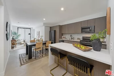 1BR Condo for Sale in Los Angeles, CA