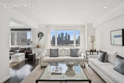 2BR Condo for Sale in Manhattan, NY