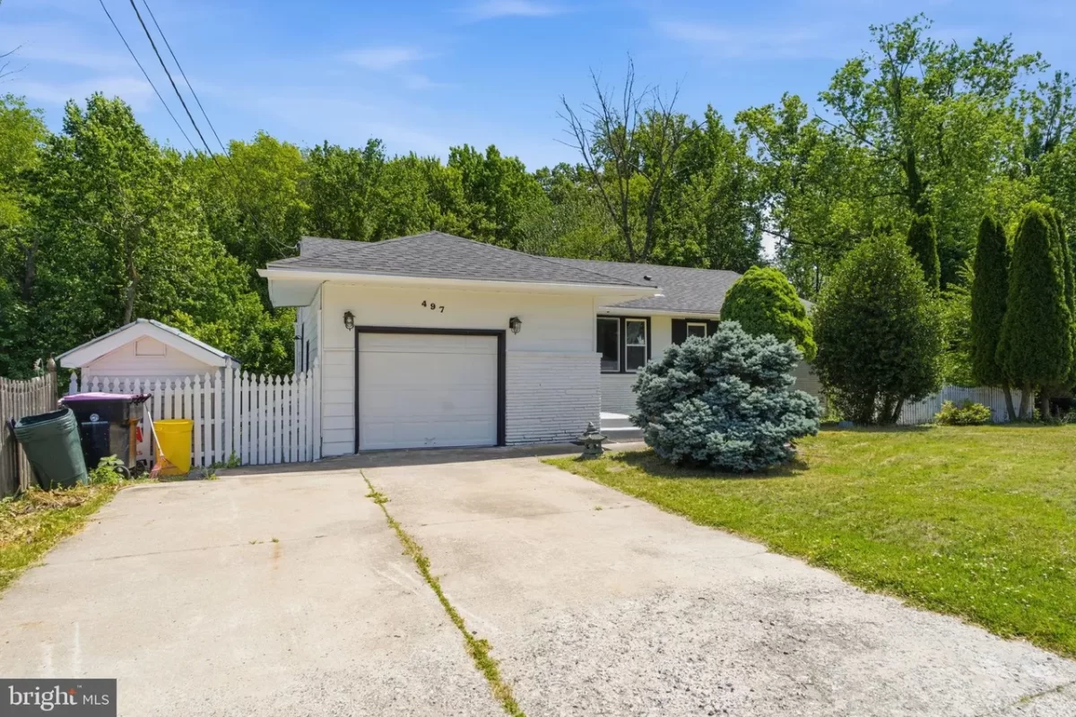 3BR House for Sale in Magnolia, NJ