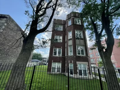 4BR Apartment for Rent in Chicago, IL