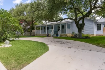 3BR House for Sale in San Antonio, TX