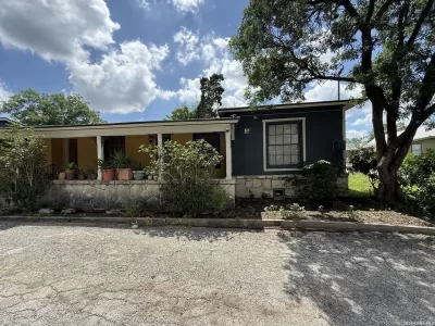 1BR House for Rent in San Antonio, TX