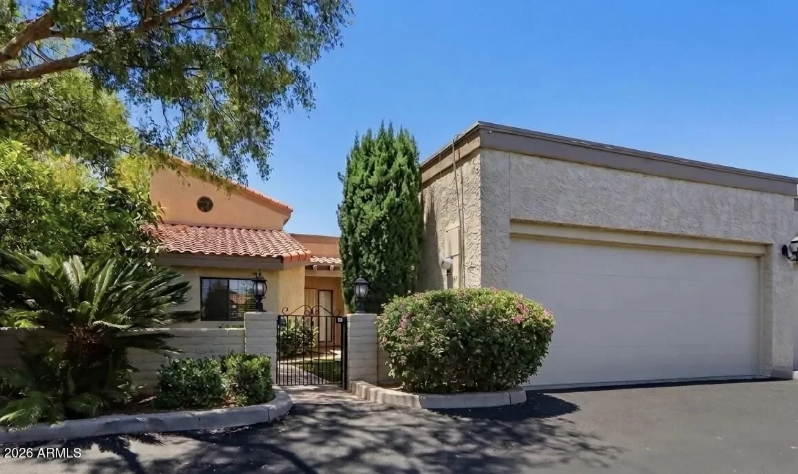 3BR Townhouse for Sale in Phoenix, AZ
