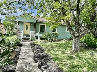 3BR House for Sale in San Antonio, TX