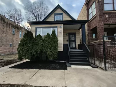 3BR House for Sale in Chicago, IL