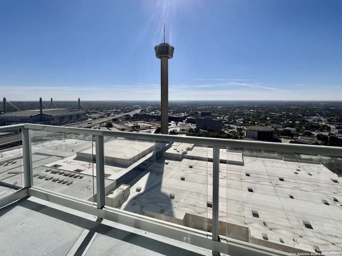 2BR House for Rent in San Antonio, TX