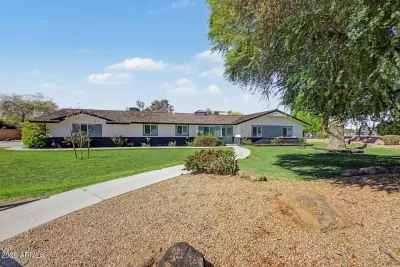 4BR House for Sale in Phoenix, AZ