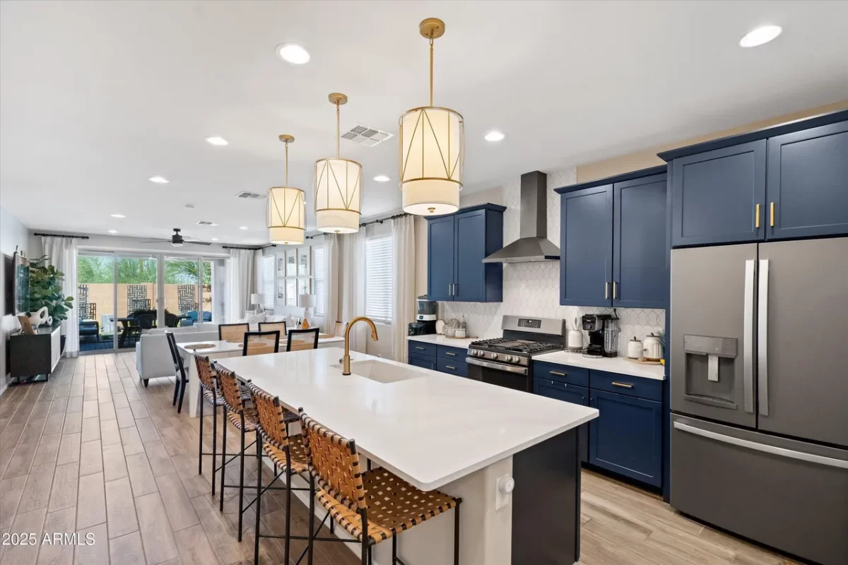 4BR House for Sale in Phoenix, AZ